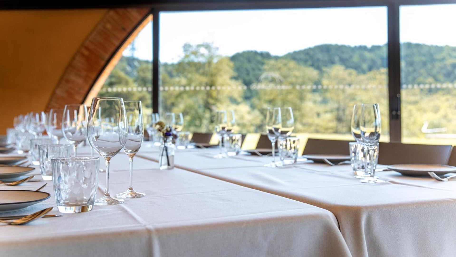 Abbatissa Hotel Restaurant Сан-Жоан-де-лес-Абадессес Экстерьер фото